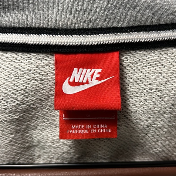 Nike hoody grey and black mens size L - Picture 3 of 3